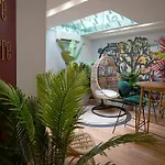 Western Le Montmartre - Saint Pierre Hotel 3*