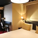Western Le Montmartre - Saint Pierre Hotel 3*