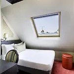 Western Le Montmartre - Saint Pierre 3*
