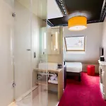 Western Le Montmartre - Saint Pierre Hotel 3*