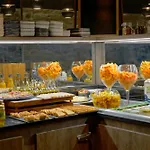 Best Western Le Montmartre - Saint Pierre