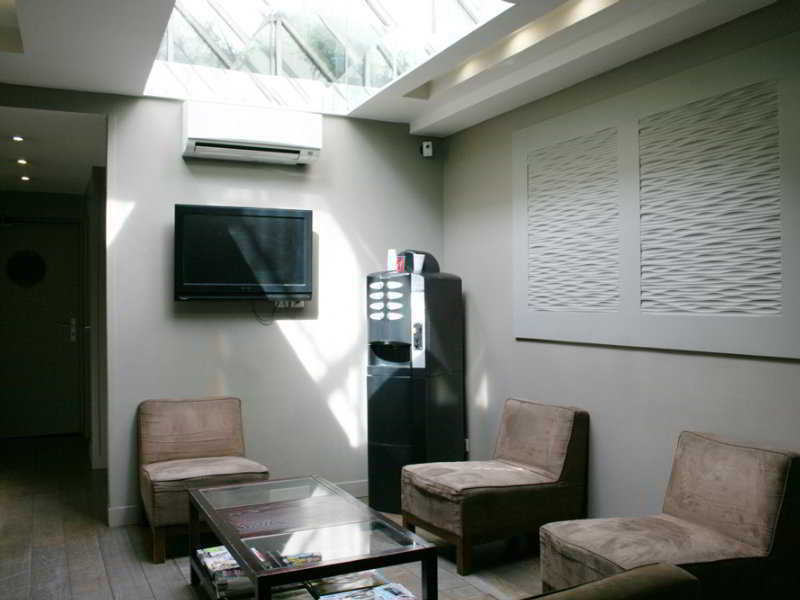 Western Le Montmartre - Saint Pierre Hotel